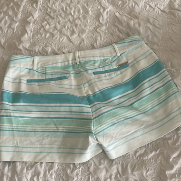 Michael Kors Shorts - Picture 6 of 7